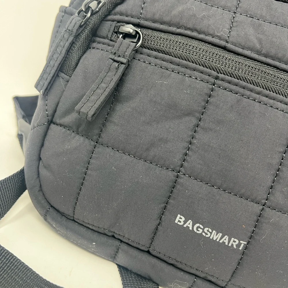 Bahamas’s Mini Backpack - Picture 9 of 10